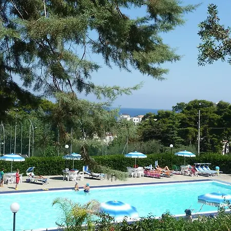 Villaggio Internazionale 4*