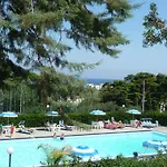 Villaggio Internazionale 4*